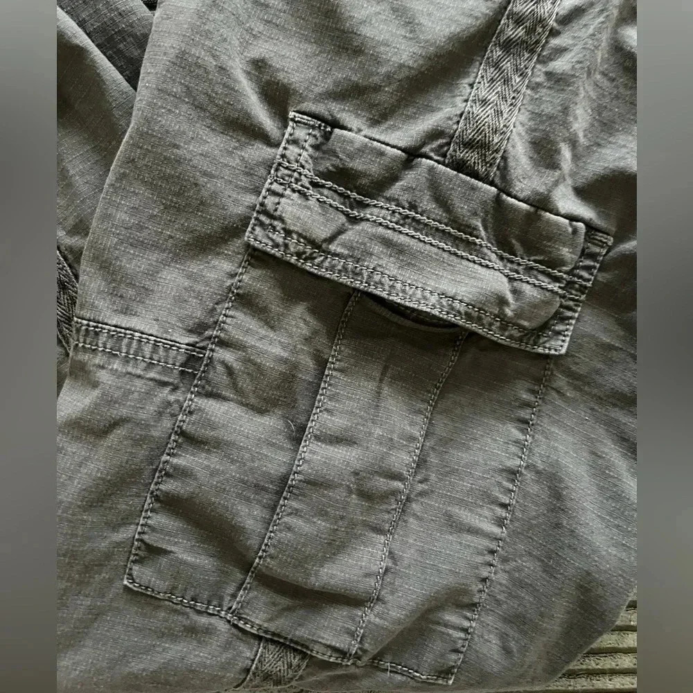 Prana Organic Cotton Cargo Joggers -Size 6 - Picture 9 of 12